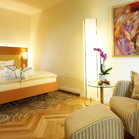 Hotel Hügel 4*