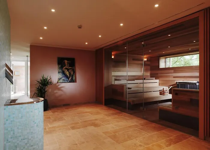 Hotel Huegel Trèves